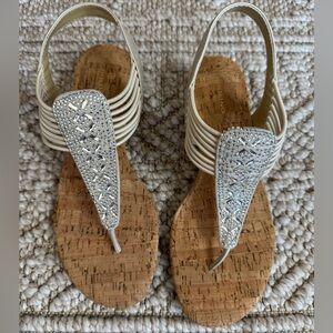 Bandolino Cream Sandals (NWOT)